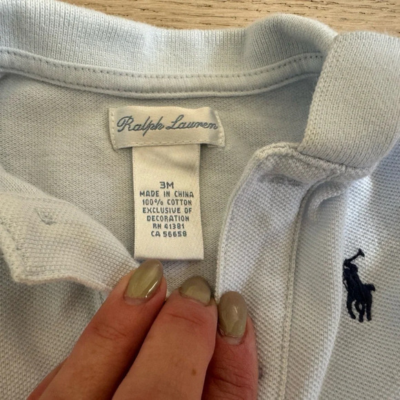 Ralph Lauren boys shirt sleeve, short onesie size 3 months - Picture 3 of 3